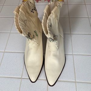 Zodiac frontier vintage cowgirl boots